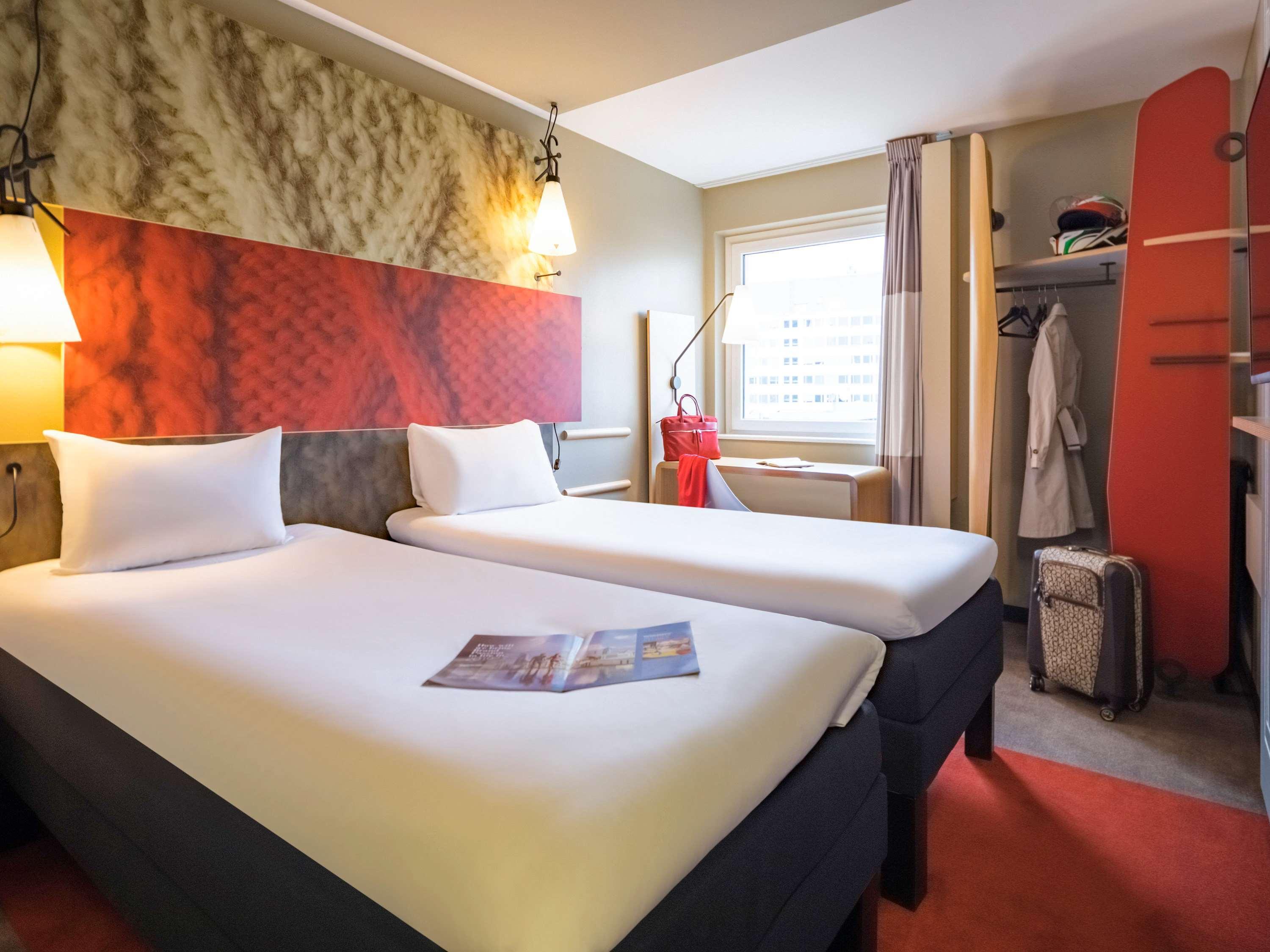 Ibis Docklands Canary Wharf 3* Londra
